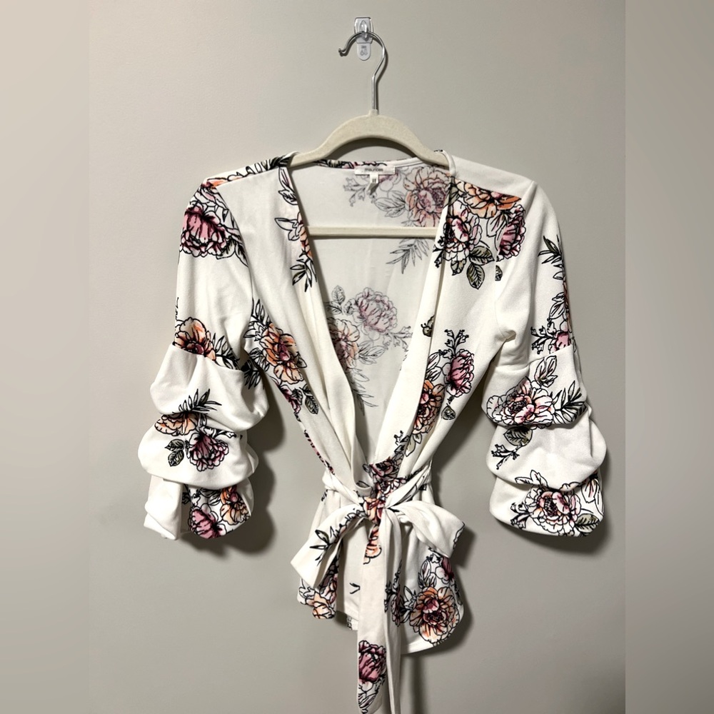 White Floral Vest with cinched waist and tie belt